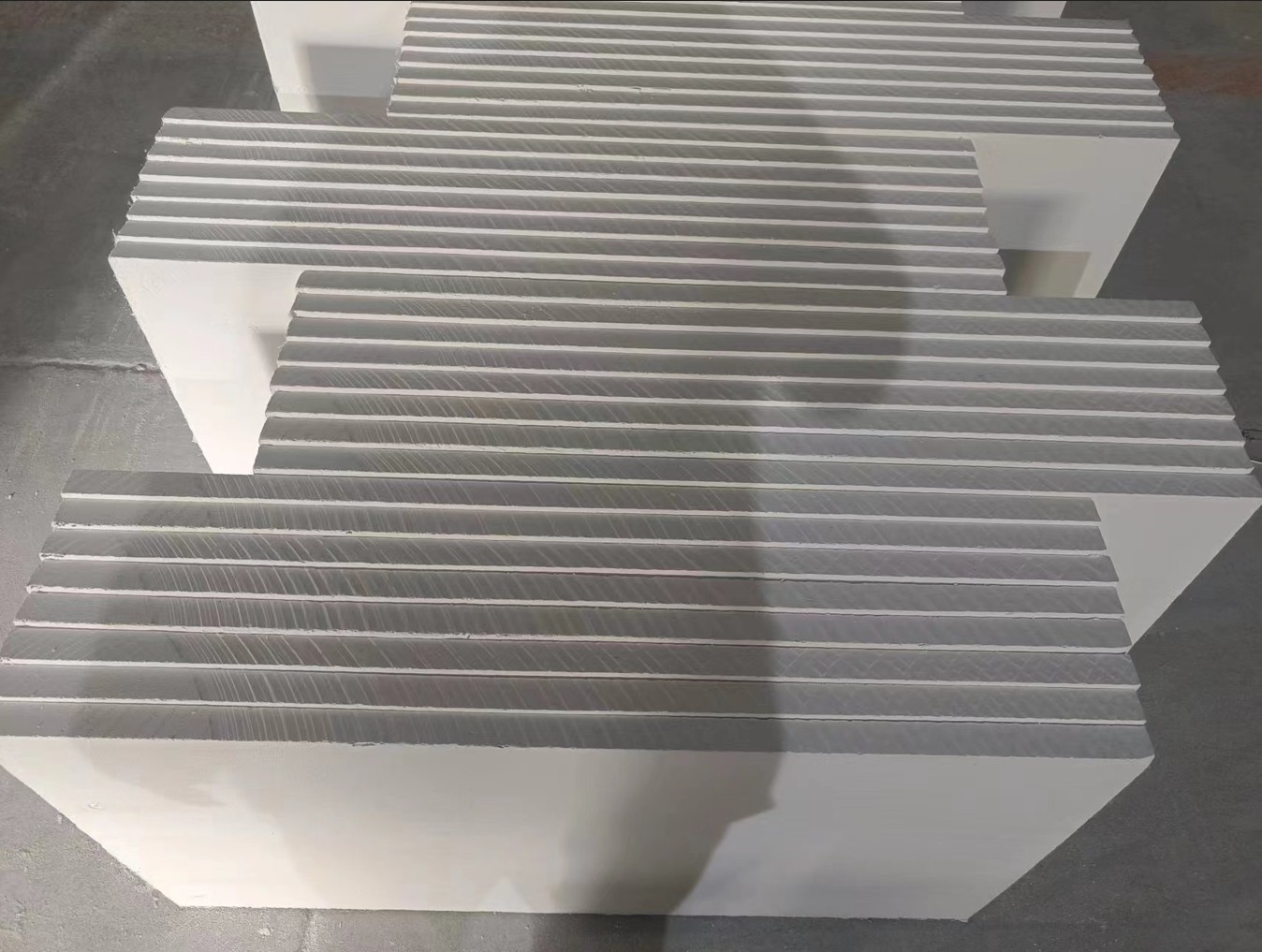 calcium silicate board 220kg/m3 installed industrial furnace insulation application
