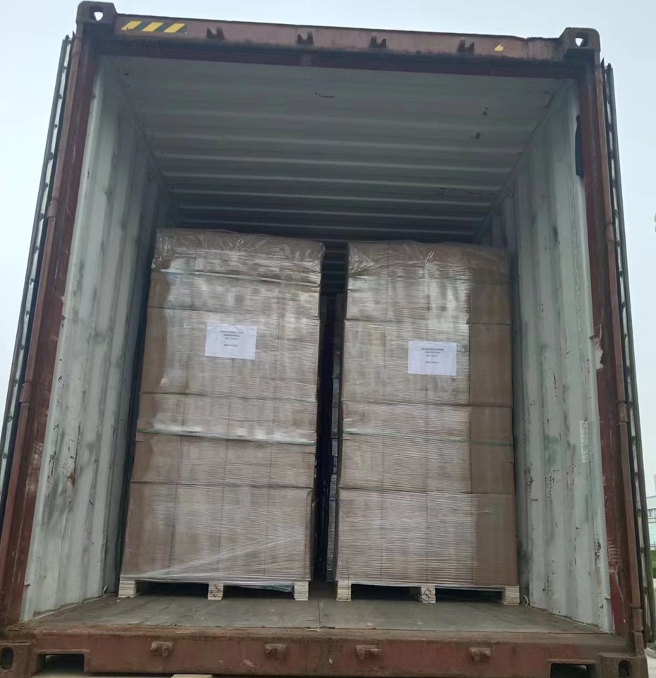 calcium silicate board 220kg/m3 stacked warehouse packing