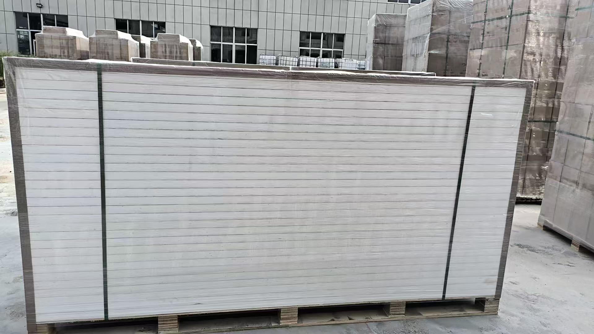 calcium silicate board 500kg/m3 surface detail close up